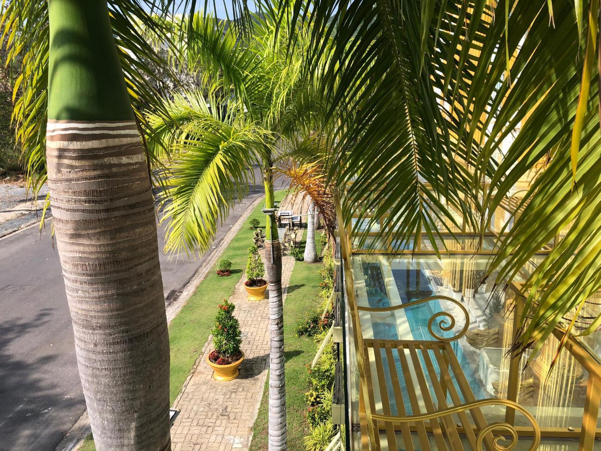 Vinbath Check In Apartment Nha Trang Luaran gambar